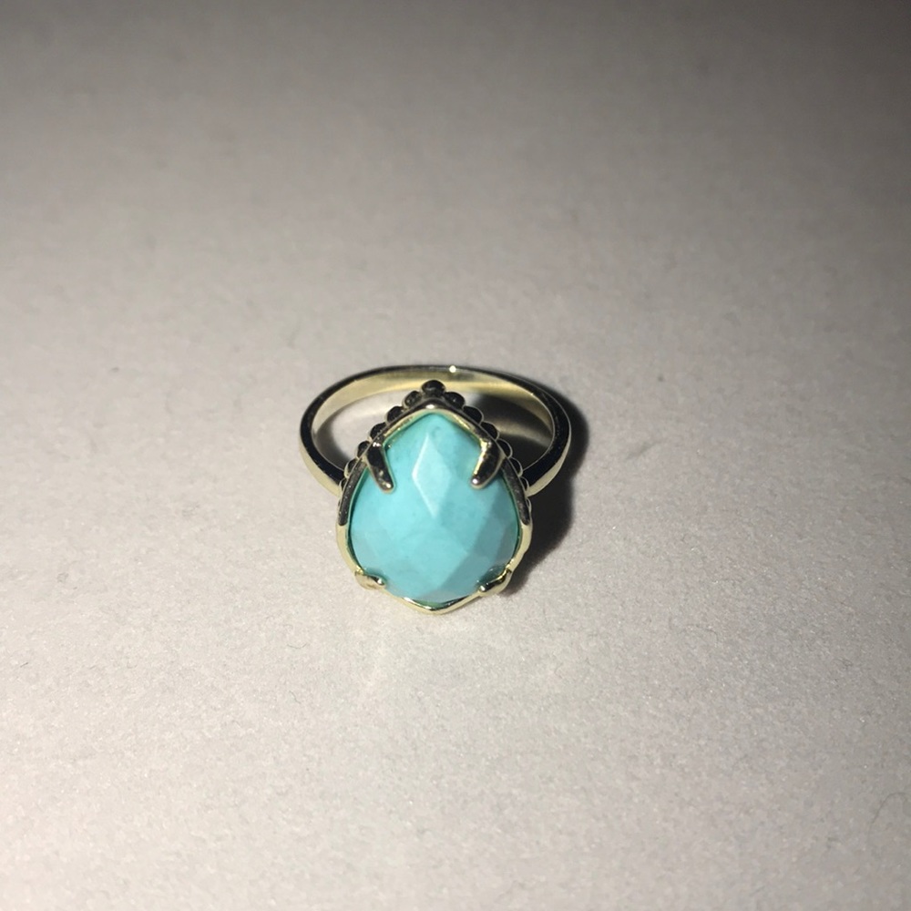 Kendra Scott Daisy ring